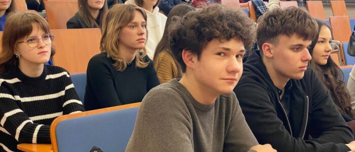 Стефаник Оупен дей економісти 1